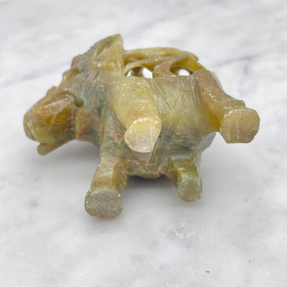 Hand Carved Soapstone Elephant Mother with Baby Inside Vintage - Picture 10 of 10
